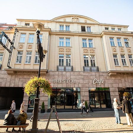 مبيت وإفطار بيتوم Bristol Economy المظهر الخارجي الصورة