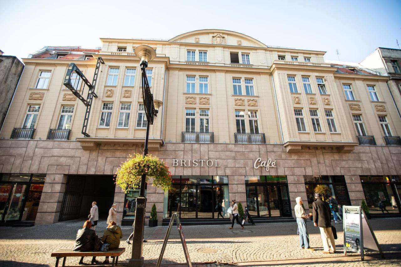 مبيت وإفطار بيتوم Bristol Economy المظهر الخارجي الصورة